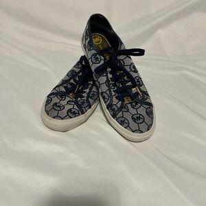 Michael Kors Boerum Navy Monogram Sneakers - size 8 MK